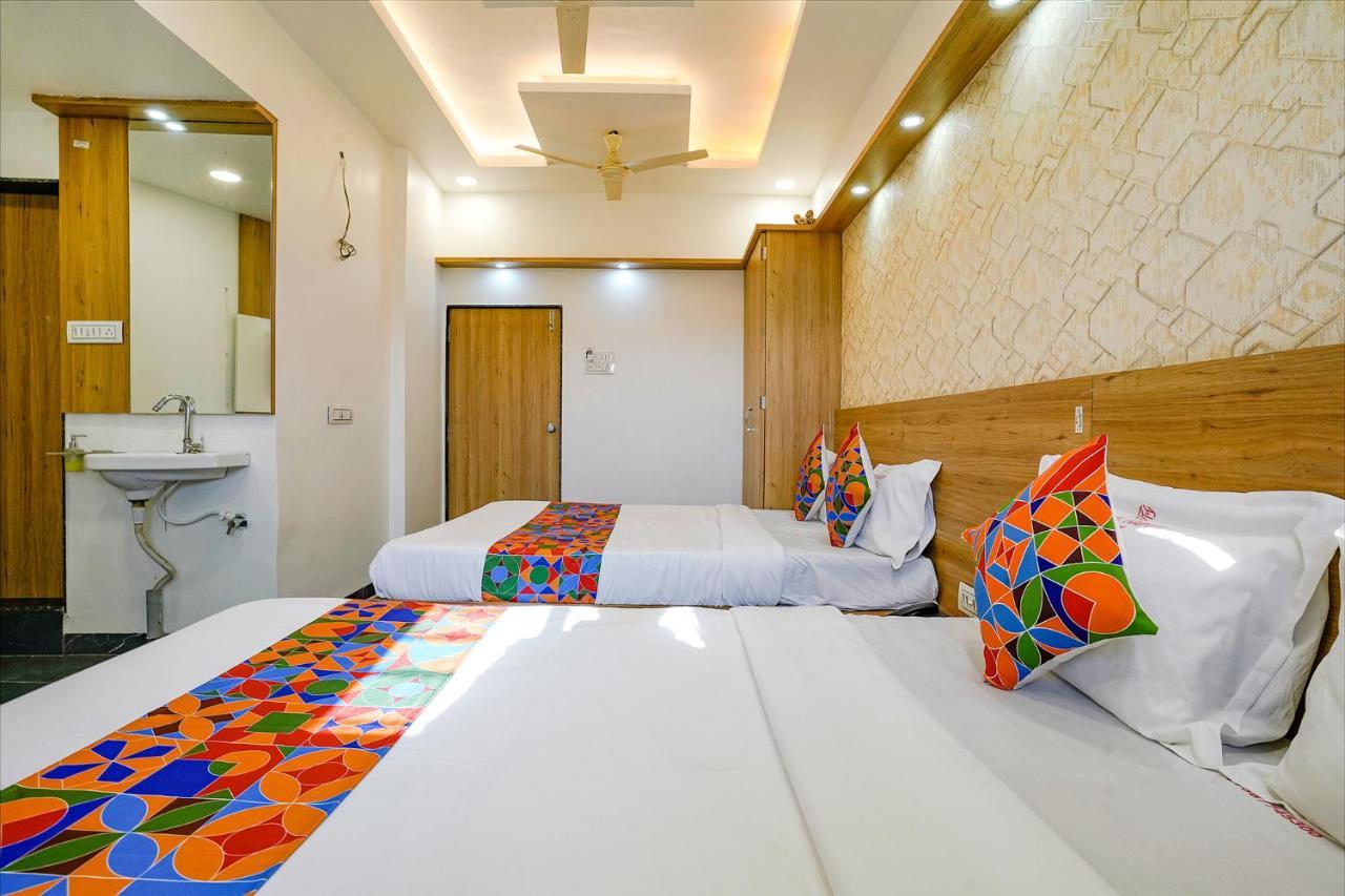 Fabhotel Galaxy Stay - Nr Morya Hospital ปูเน่ ภายนอก รูปภาพ